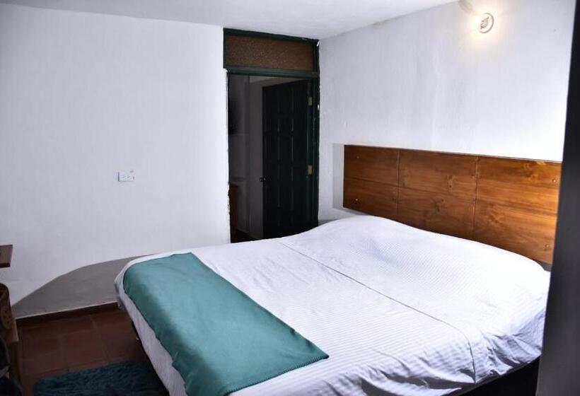 ユースホステル Hospedaje Plaza Villa De Leyva