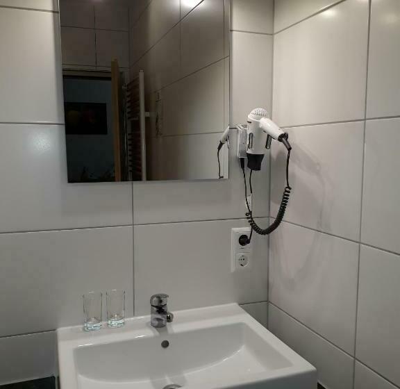 ベッドアンドブレックファースト Obsthof Glück