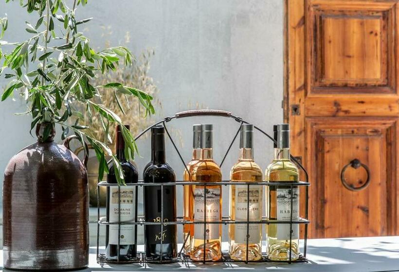 ホテル Domaine Rabiega   Vineyard And Boutique