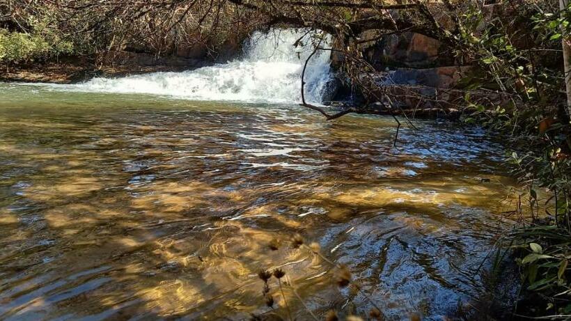 فندق Fazenda Vale Das Grutas