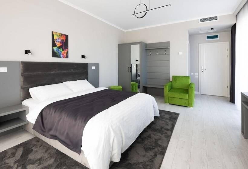 בית מלון כפרי Javu