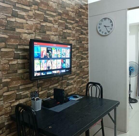 ホテル Liam S Staycation