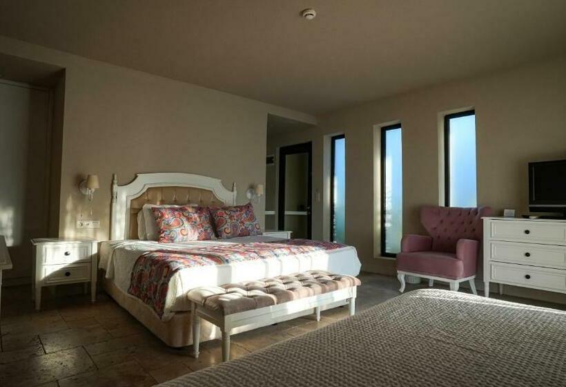 בית מלון כפרי Maja Luxury Resort