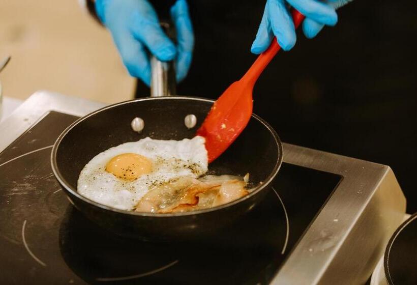 ホテル Nicolaus Club La Giurlita