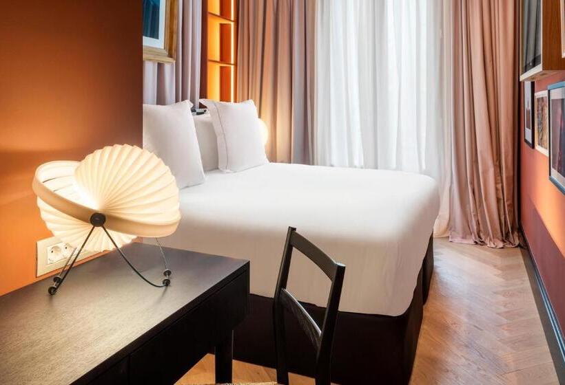 Отель One Shot Aragó