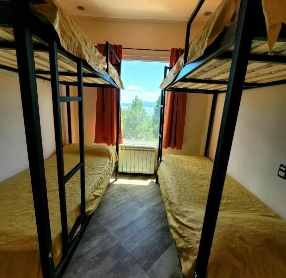 پانسیون Astrolabio Hostel