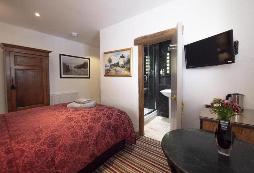 膳宿费 Cornerways Guest House