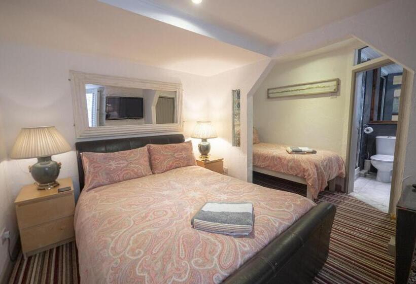 膳宿费 Cornerways Guest House