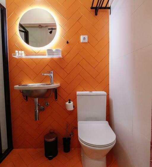 پانسیون Local House Lisbon