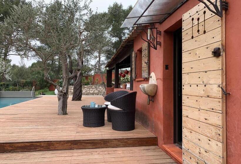 פנסיון Une Chambre Au Soleil