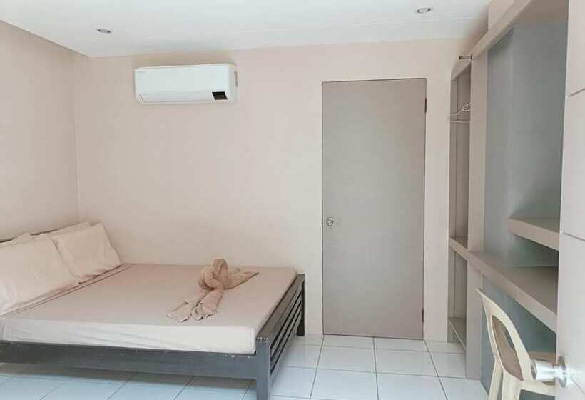 فندق صغير Claytown Pension House