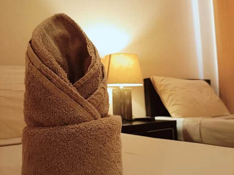 فندق صغير Claytown Pension House