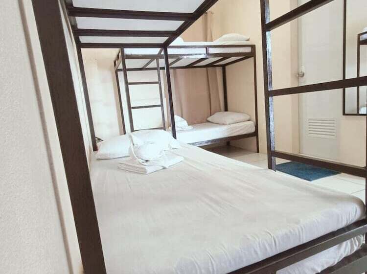 فندق صغير Claytown Pension House