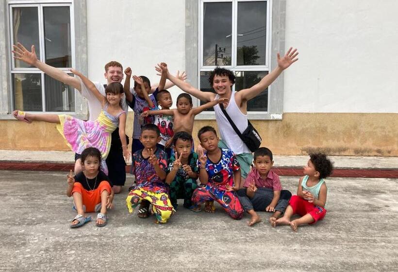 ユースホステル Connexion