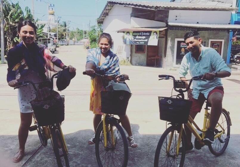 ユースホステル Connexion