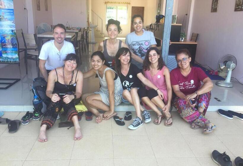 ユースホステル Connexion