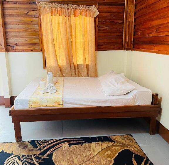 ユースホステル D  Angels Inn, Port Barton