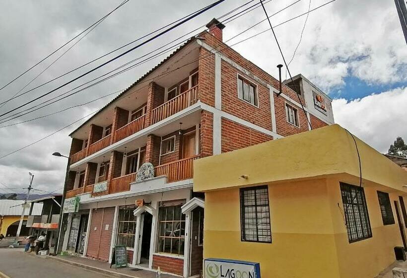 هاستل Lagoon Hotel Chugchilan