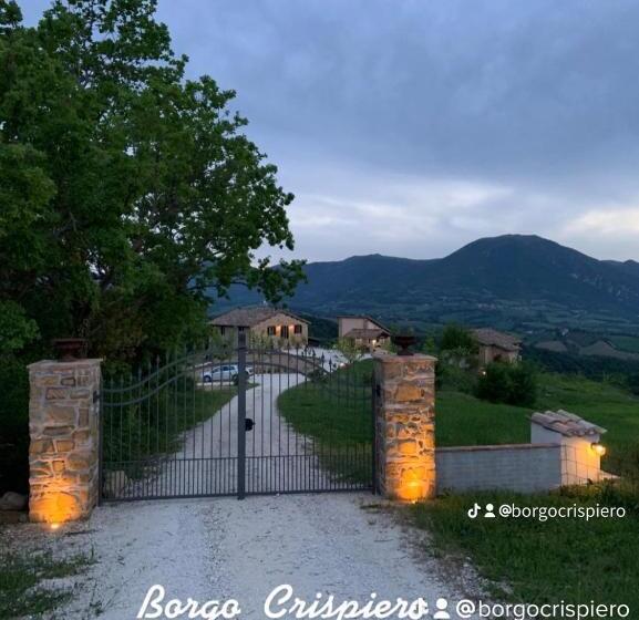 مبيت وإفطار Borgo Crispiero