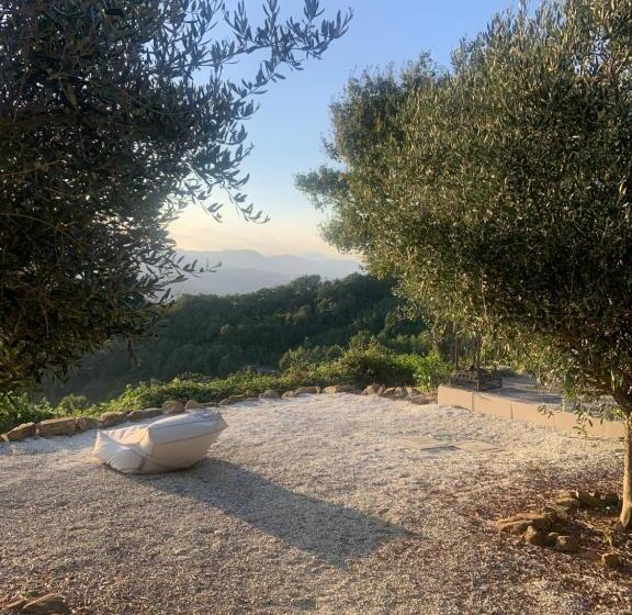 مبيت وإفطار Borgo Crispiero