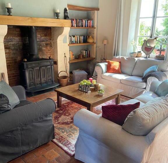 ベッドアンドブレックファースト Chambres D Hotes Raviere