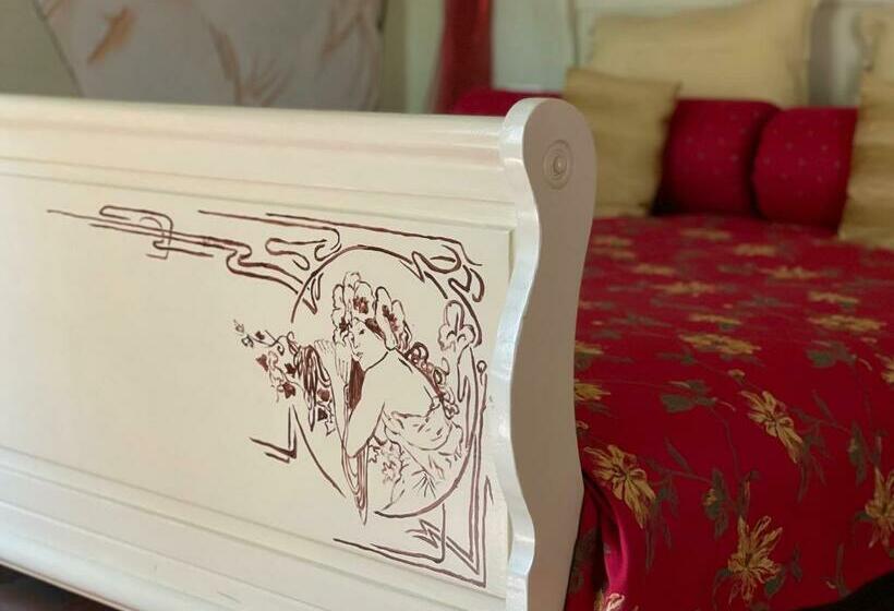 ベッドアンドブレックファースト Chambres D Hotes Raviere