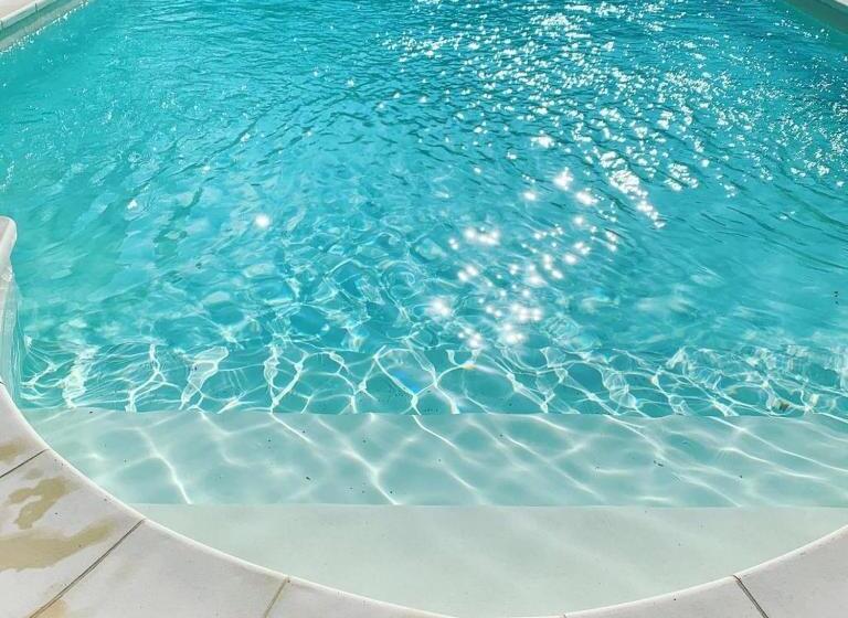 민박 Histoire D ô   Les Piscines   Chambres D Hôtes