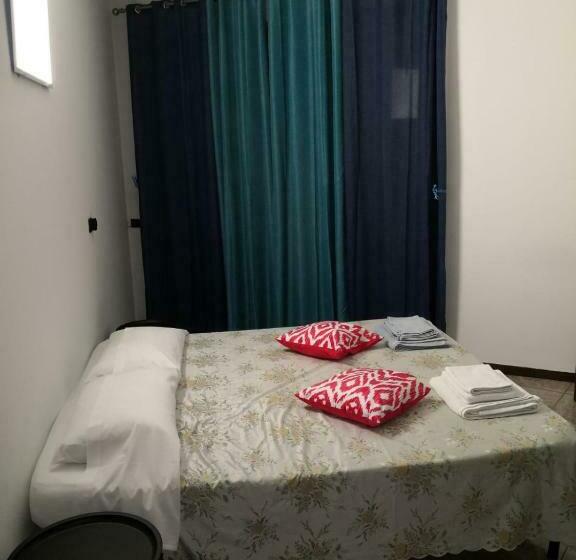 مبيت وإفطار Lux Rho Fiera