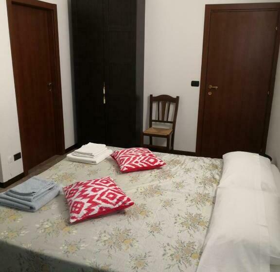 مبيت وإفطار Lux Rho Fiera