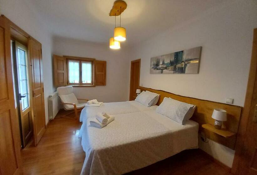 مبيت وإفطار O Bilhó