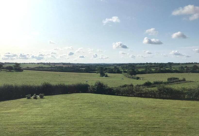 Cockley Hill Farm Bed & Breakfast