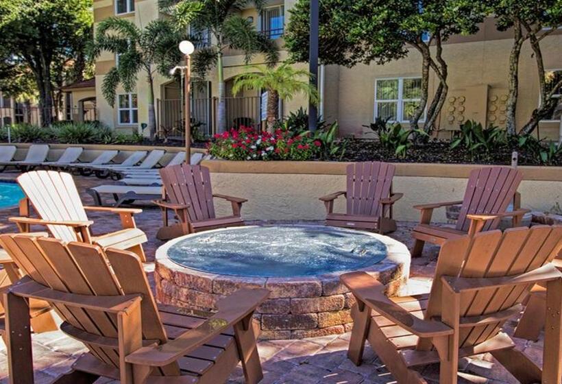 Gorgeous Condo Near Disney