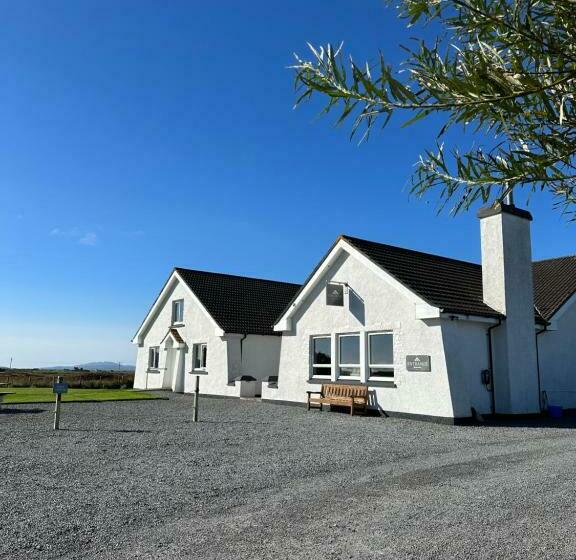 민박 Grianaig Guest House & Restaurant, South Uist, Outer Hebrides