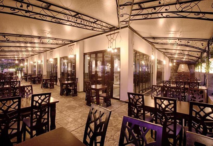 فندق китен бийч