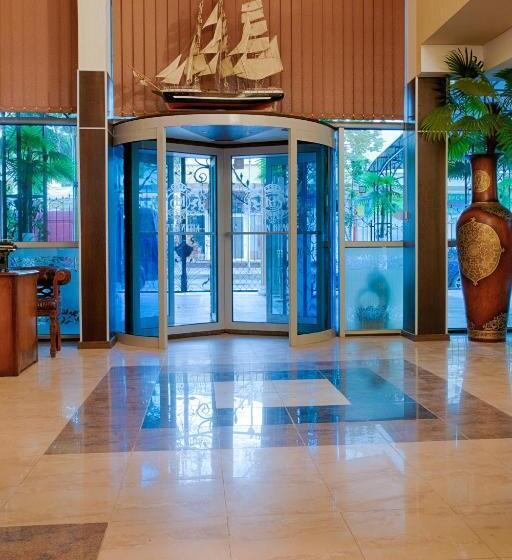 فندق китен бийч