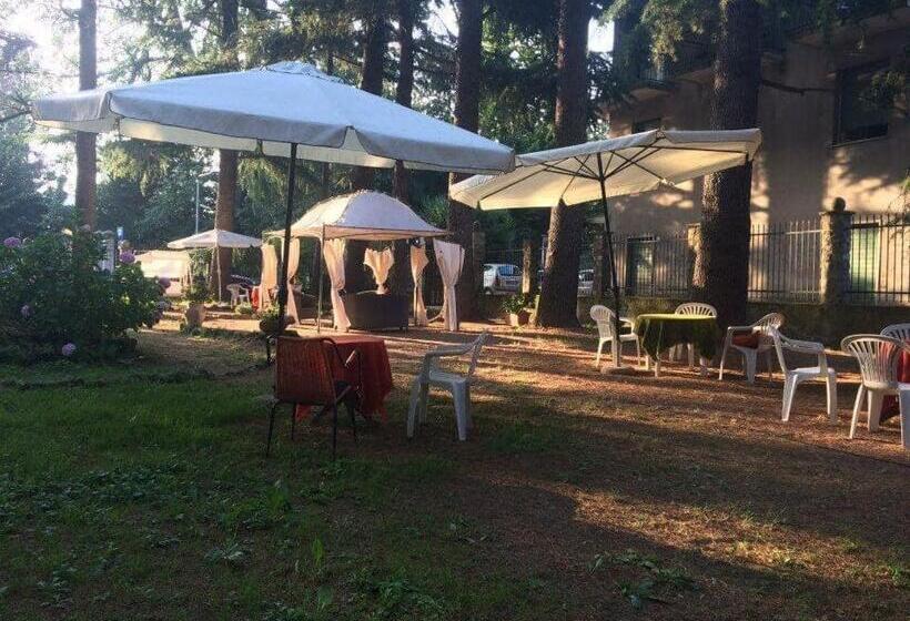 בית מלון כפרי Albergo Magenta