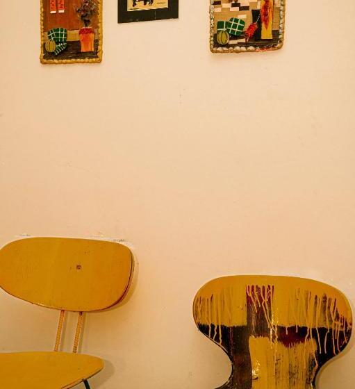 هتل Bụi Hostel Bến Tàu Rạch Giá