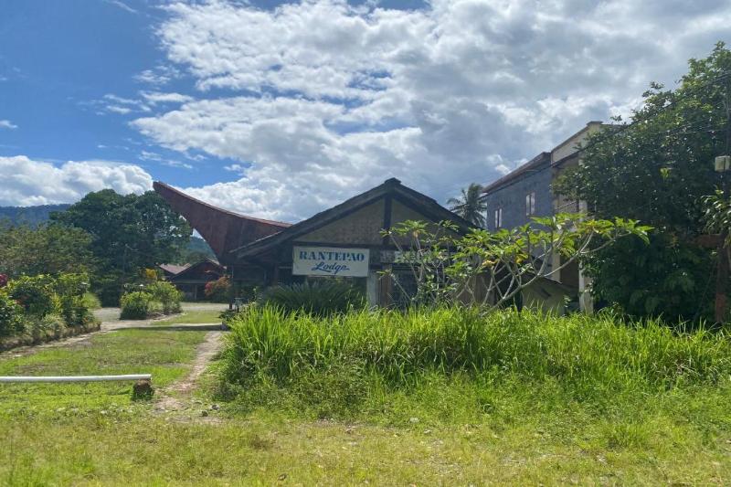 هتل Capital O 91073 Rantepao Lodge