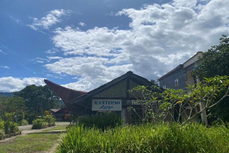 酒店 Capital O 91073 Rantepao Lodge