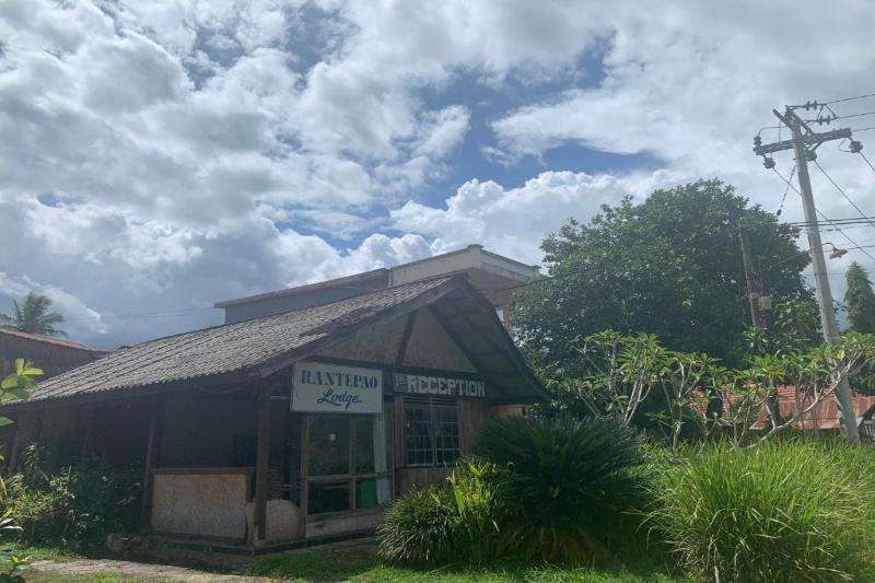 酒店 Capital O 91073 Rantepao Lodge