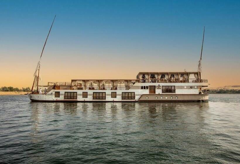 酒店 Dahabeya Yakouta Nile Cruise Every Monday From Luxor  Aswan For 05 Nights