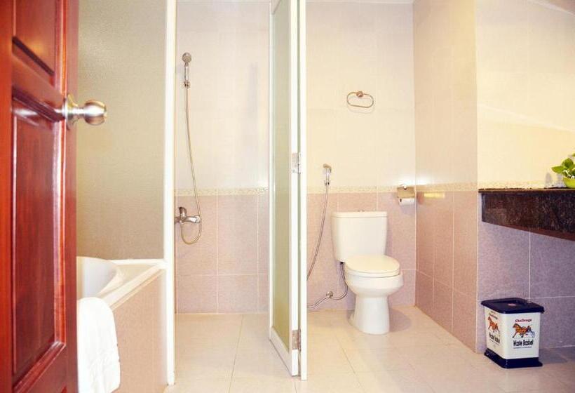 هتل Khách Sạn đồng Nai