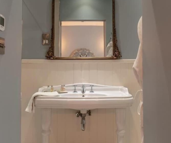 ホテル The Coach And Horses