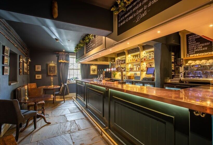 ホテル The Coach And Horses