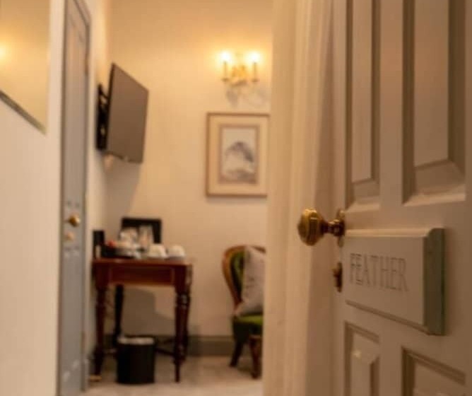 ホテル The Coach And Horses