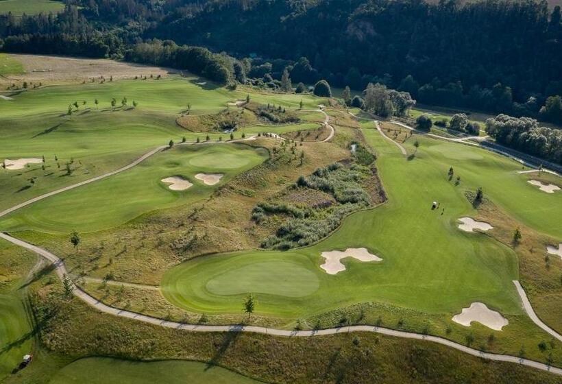 Panorama Golf Resort