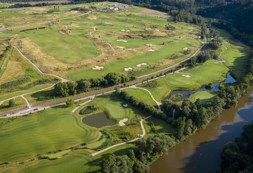 Panorama Golf Resort