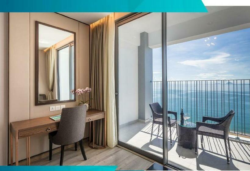 Panorama Star Beach Nha Trang