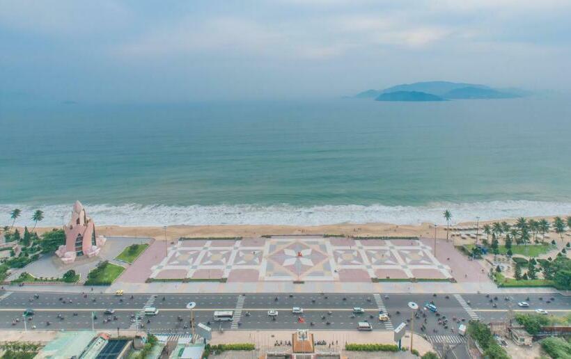 Panorama Star Beach Nha Trang