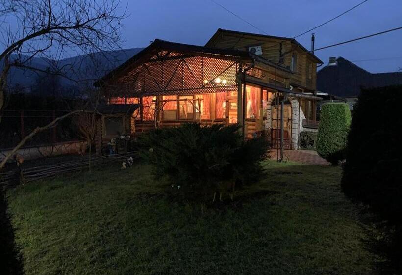 پانسیون будинок в горах